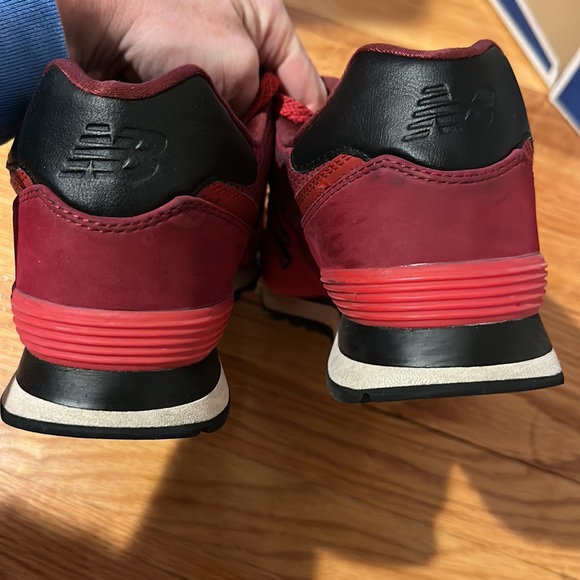 New Balance - Picture 6 of 9